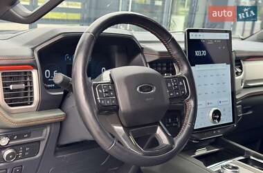 Позашляховик / Кросовер Ford Expedition 2022 в 
