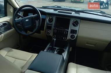 Внедорожник / Кроссовер Ford Expedition 2014 в 