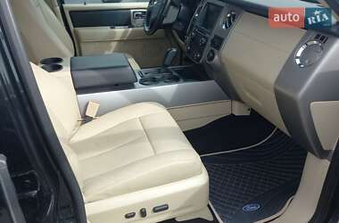 Внедорожник / Кроссовер Ford Expedition 2014 в 