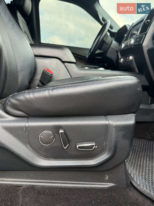 Внедорожник / Кроссовер Ford Expedition 2019 в Хмельницком