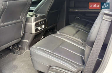 Внедорожник / Кроссовер Ford Expedition 2019 в 