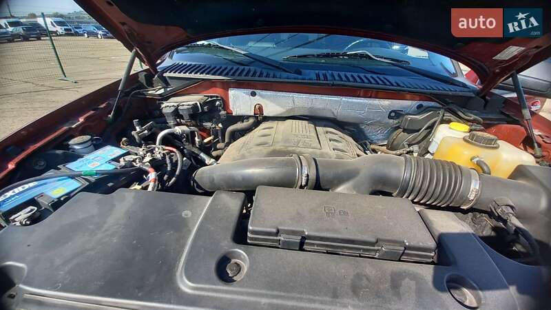 Позашляховик / Кросовер Ford Expedition 2016 в Києві фото 11 Позашляховик / Кросовер Ford Expedition 2016 в Києві