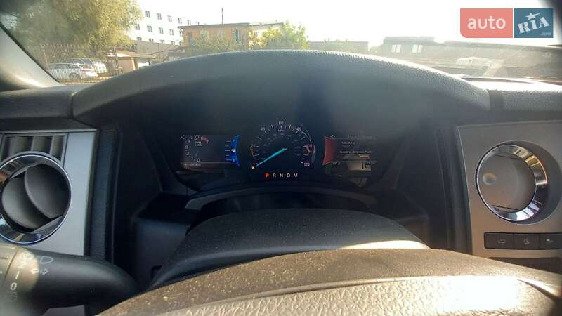 Позашляховик / Кросовер Ford Expedition 2016 в Києві фото 16 Позашляховик / Кросовер Ford Expedition 2016 в Києві