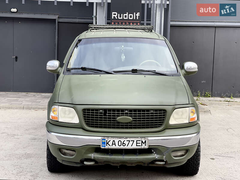 Внедорожник / Кроссовер Ford Expedition 1999 в Киеве