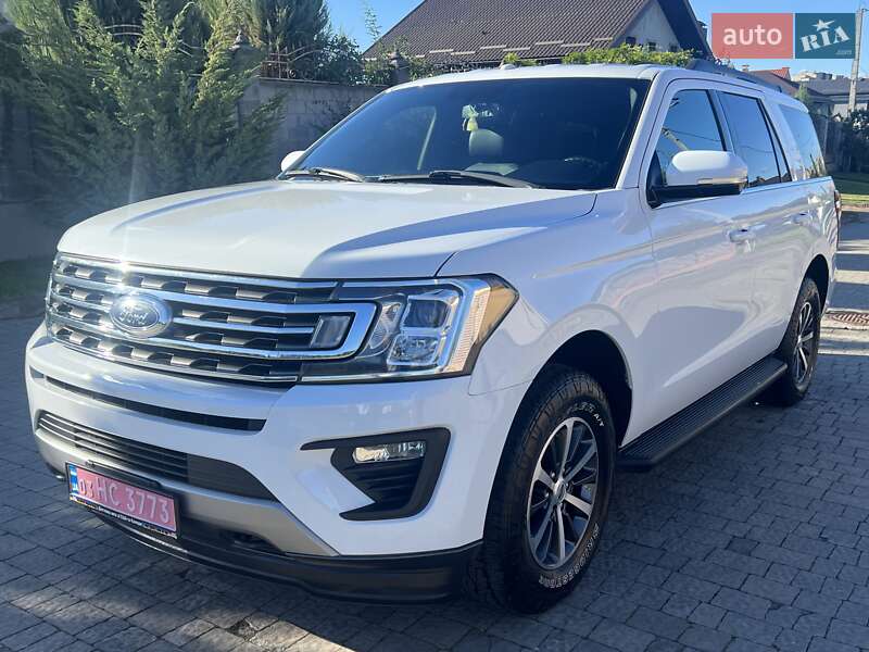 Позашляховик / Кросовер Ford Expedition 2019 в 