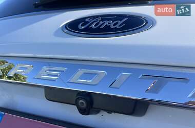 Позашляховик / Кросовер Ford Expedition 2019 в 