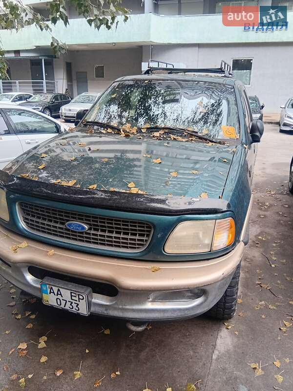 Внедорожник / Кроссовер Ford Expedition 1997 в Киеве