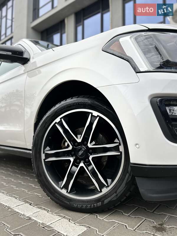 Позашляховик / Кросовер Ford Expedition 2019 в Рівному фото 5 Позашляховик / Кросовер Ford Expedition 2019 в Рівному