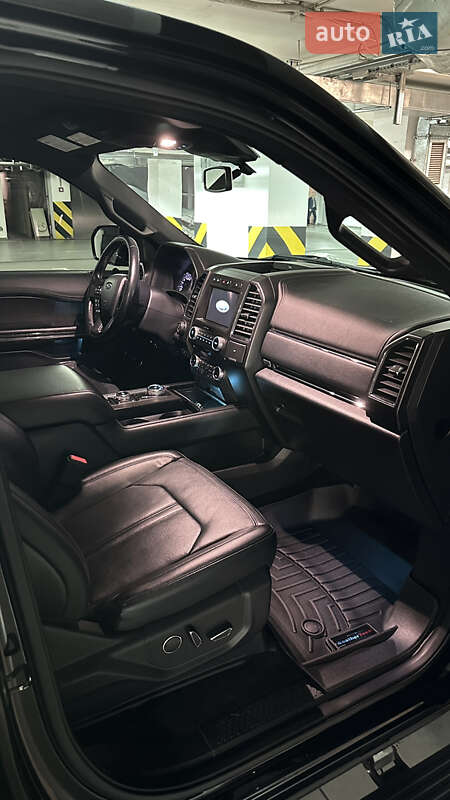 Позашляховик / Кросовер Ford Expedition 2018 в Дніпрі