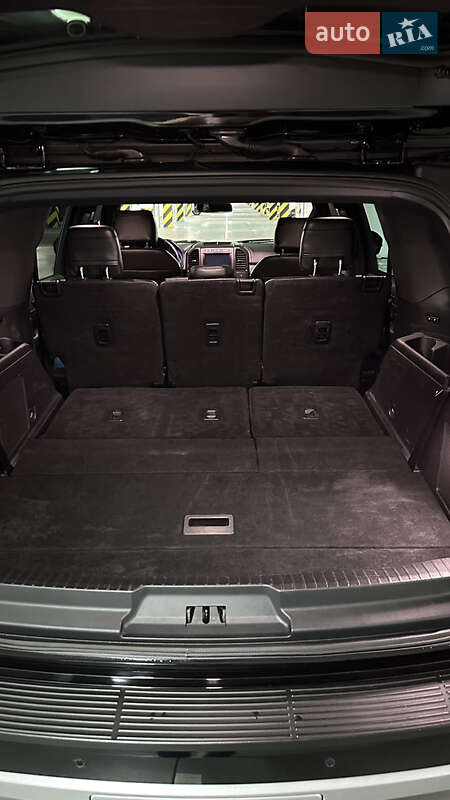 Позашляховик / Кросовер Ford Expedition 2018 в Дніпрі