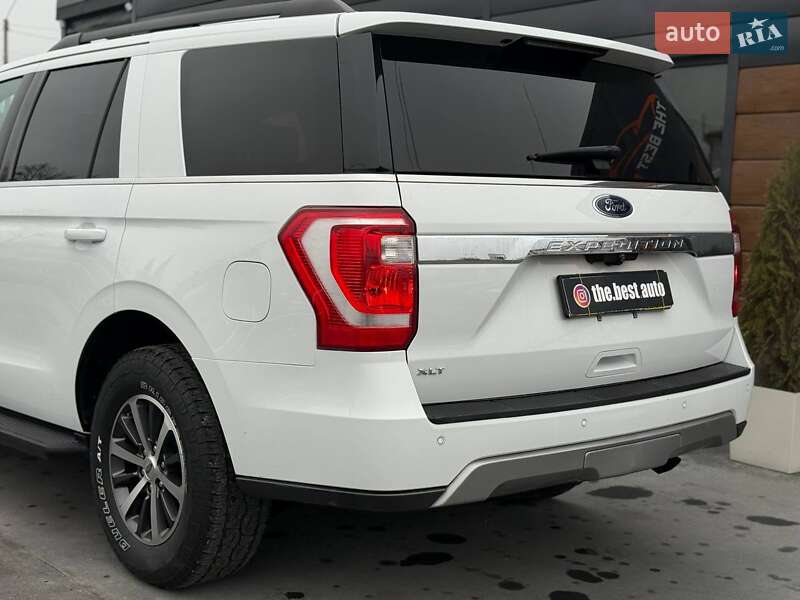 Позашляховик / Кросовер Ford Expedition 2019 в Рівному