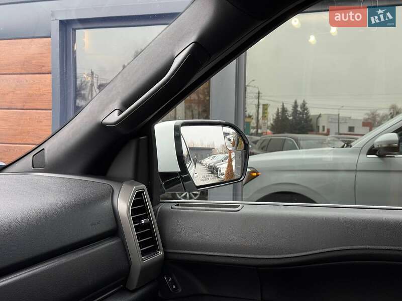 Позашляховик / Кросовер Ford Expedition 2019 в Рівному