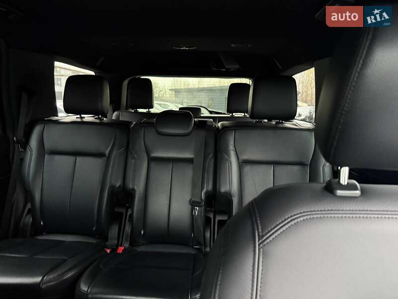 Позашляховик / Кросовер Ford Expedition 2019 в Рівному
