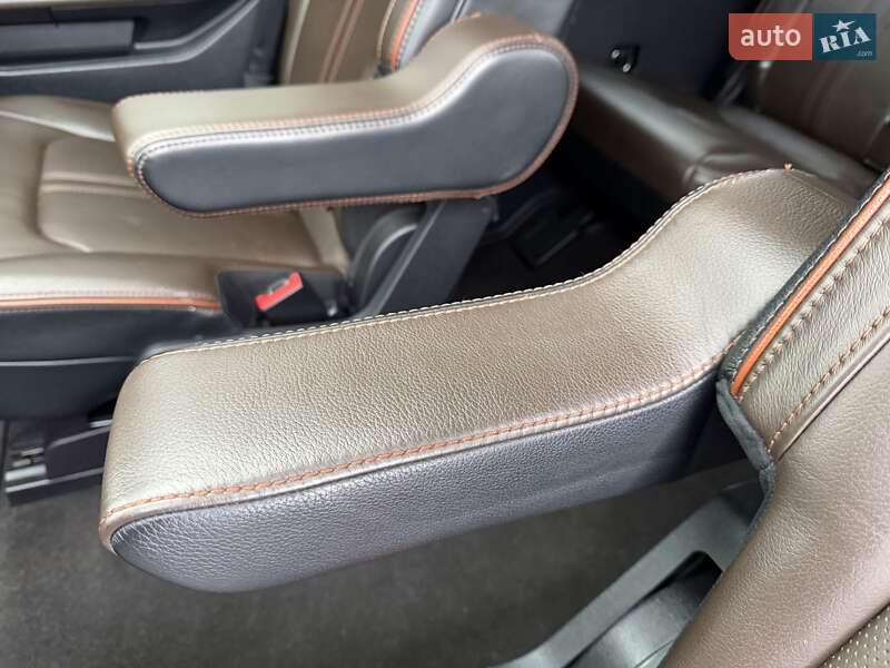 Позашляховик / Кросовер Ford Expedition 2019 в Вінниці