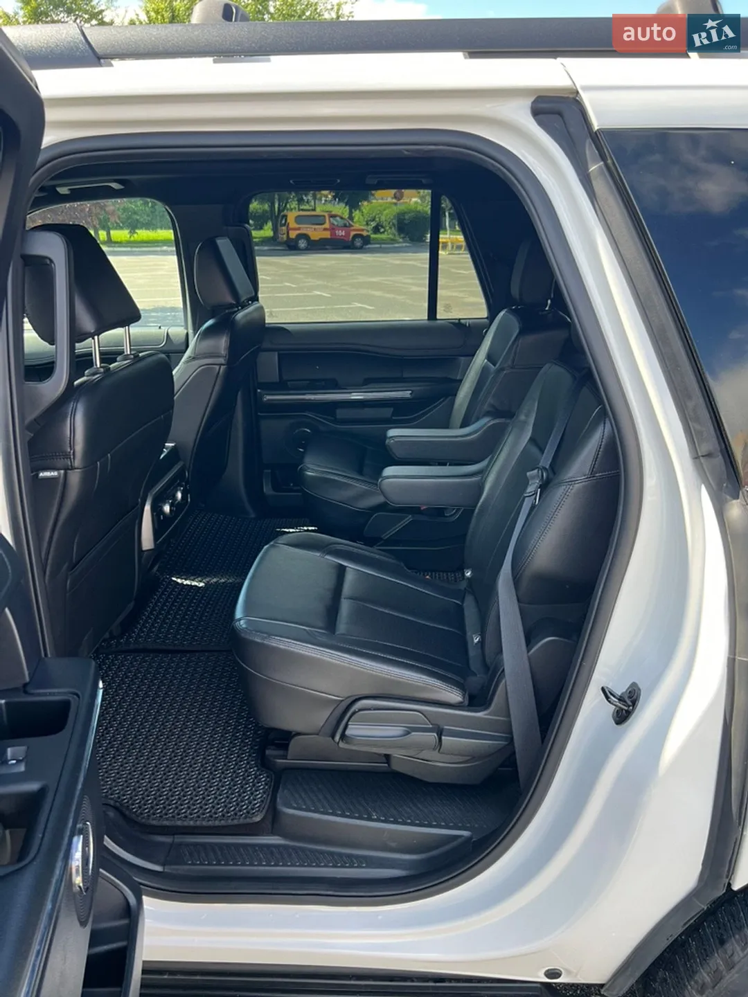 2021 Ford Expedition - мініатюра 11