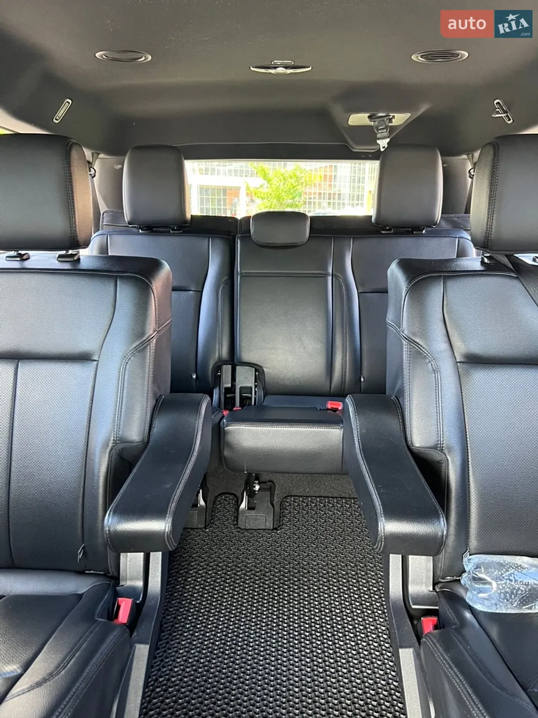2021 Ford Expedition - мініатюра 26
