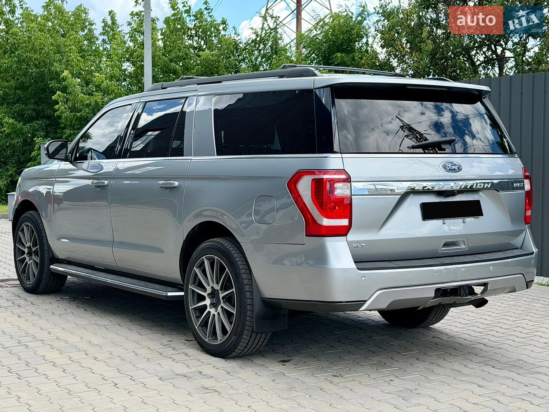 2020 Ford Expedition - мініатюра 8