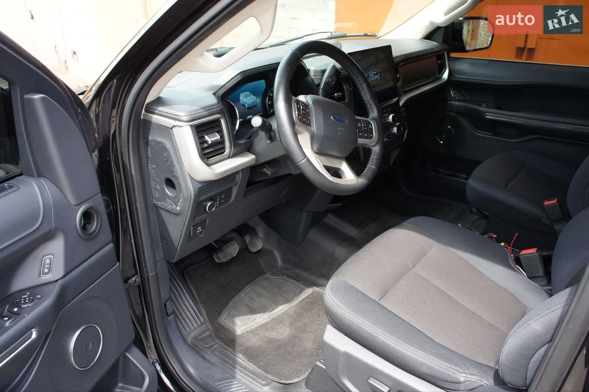 2022 Ford Expedition - мініатюра 3