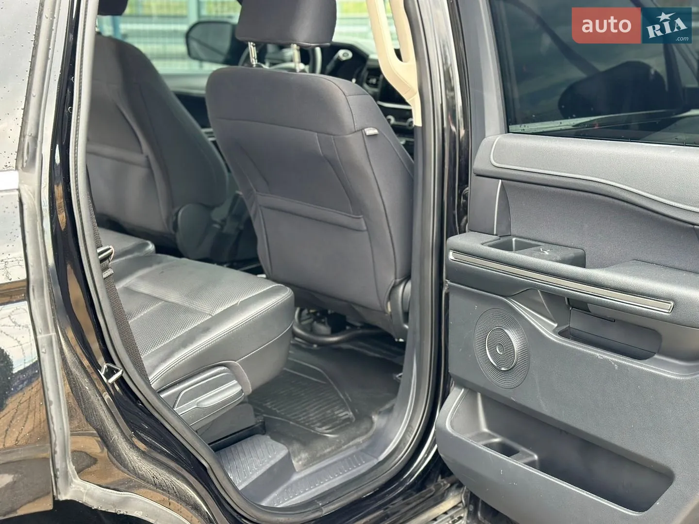2022 Ford Expedition - мініатюра 37