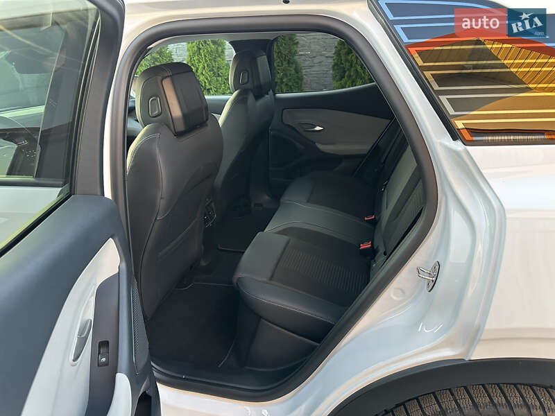 Позашляховик / Кросовер Ford Explorer EV 2024 в Летичіві