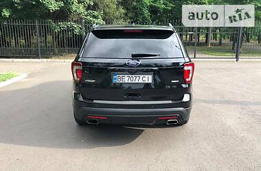 Внедорожник / Кроссовер Ford Explorer 2015 в Николаеве