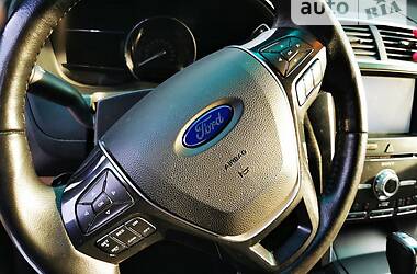 Внедорожник / Кроссовер Ford Explorer 2015 в Виннице