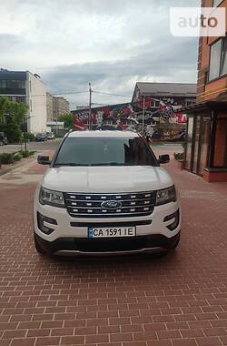 Позашляховик / Кросовер Ford Explorer 2016 в Києві