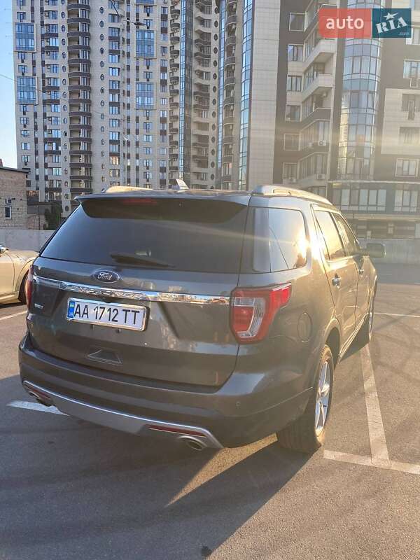 Внедорожник / Кроссовер Ford Explorer 2016 в Киеве