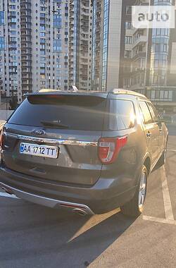Внедорожник / Кроссовер Ford Explorer 2016 в Киеве