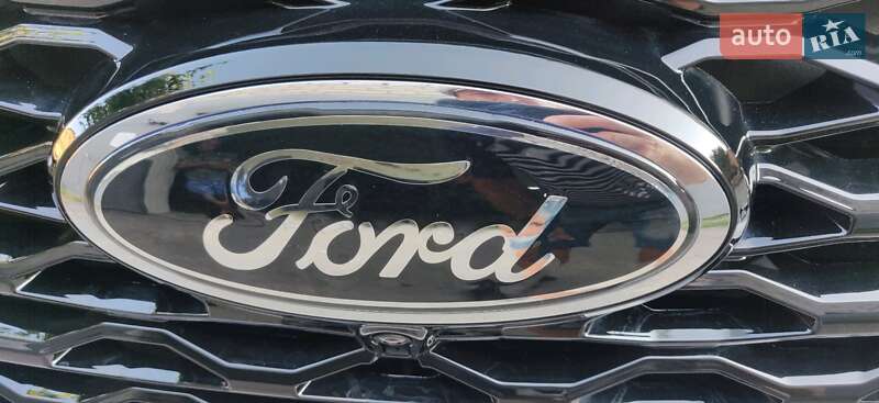 Внедорожник / Кроссовер Ford Explorer 2020 в Харькове