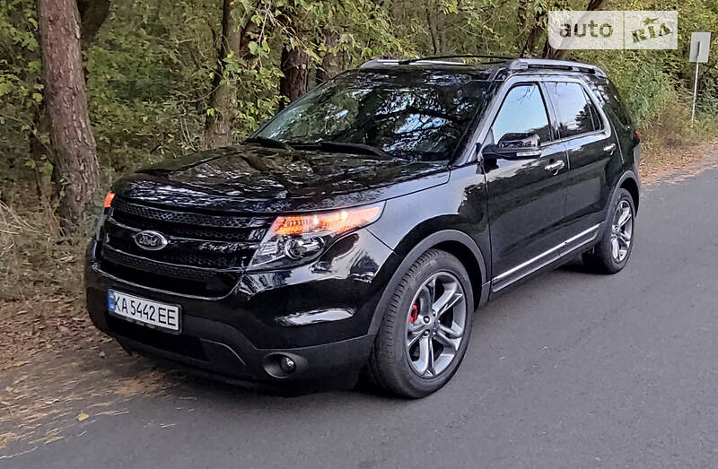 Позашляховик / Кросовер Ford Explorer 2014 в Києві