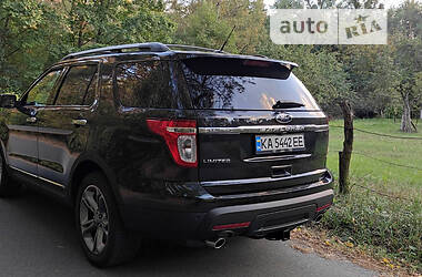 Позашляховик / Кросовер Ford Explorer 2014 в Києві