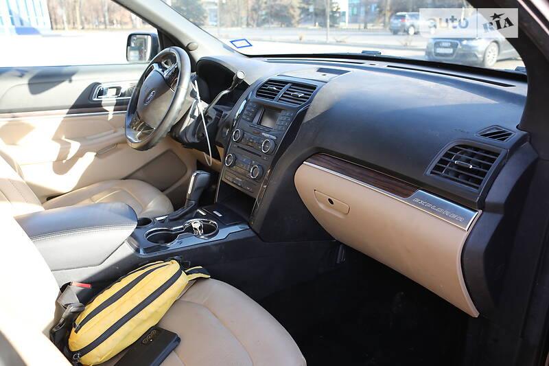 Позашляховик / Кросовер Ford Explorer 2018 в Кривому Розі