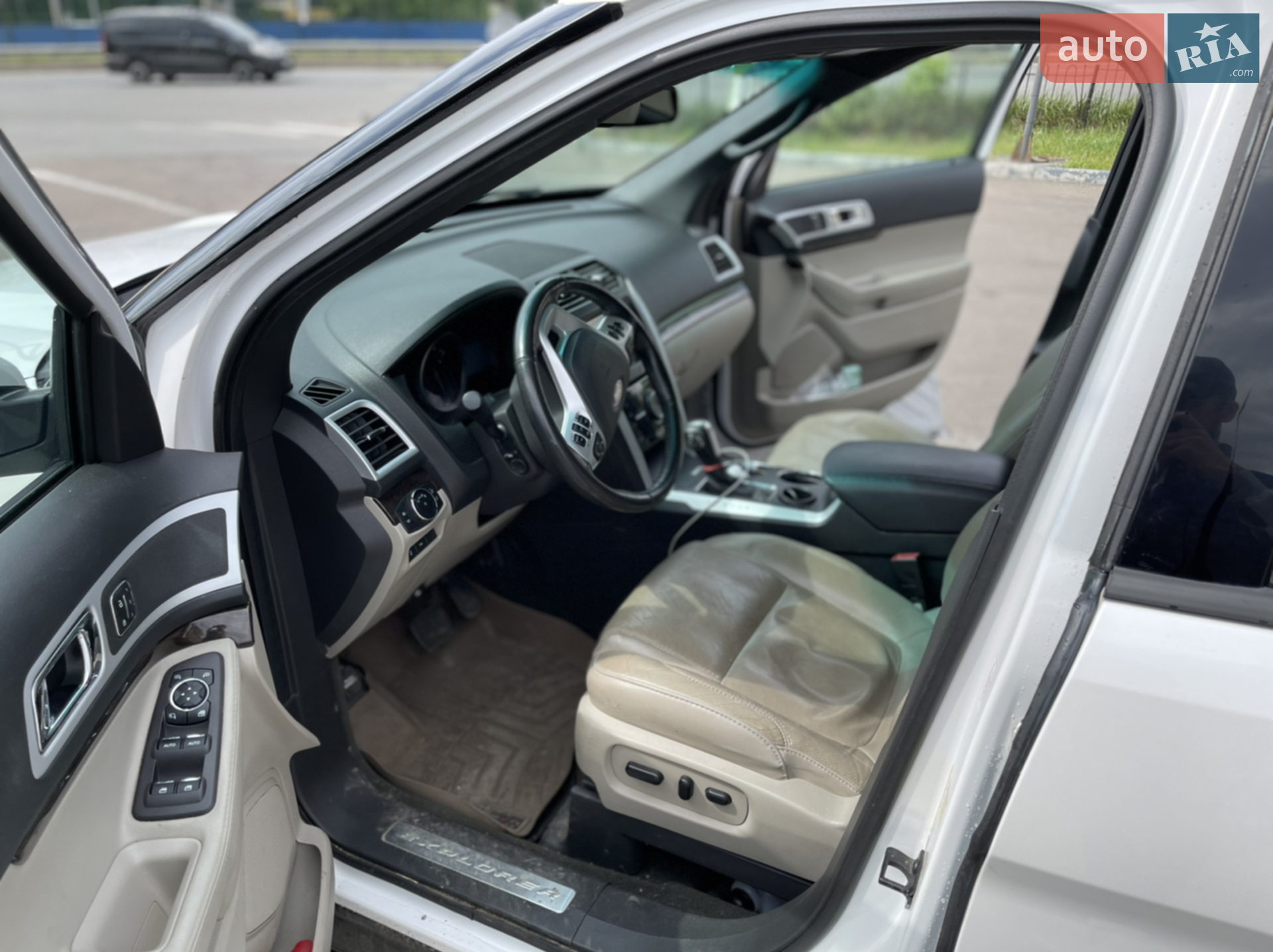 2013 Ford Explorer - мініатюра 11