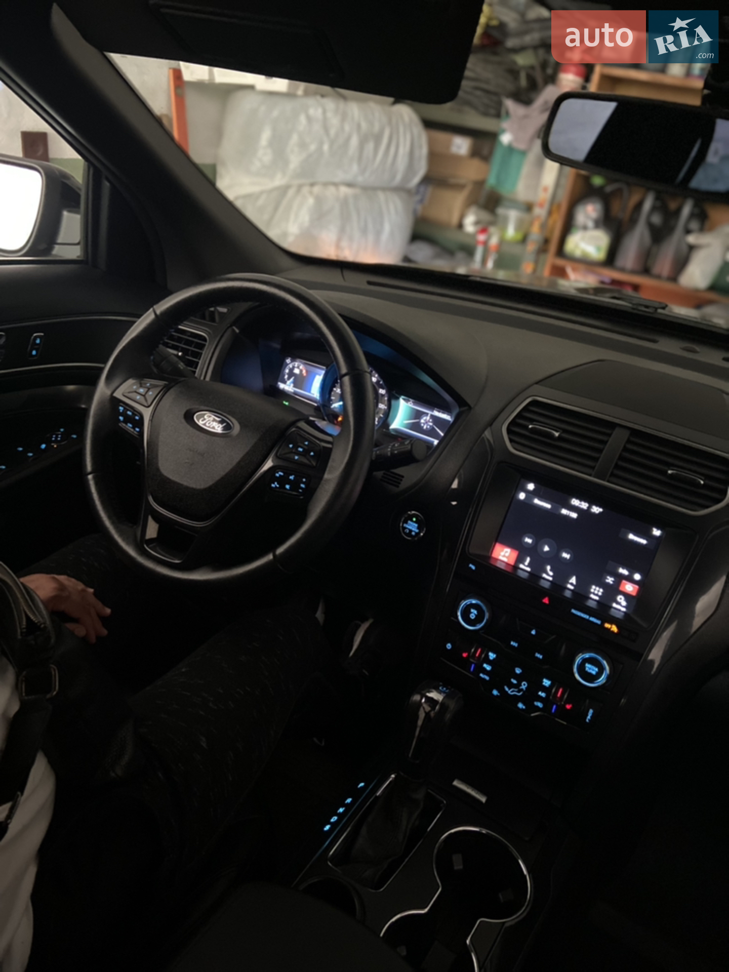 2018 Ford Explorer - мініатюра 3
