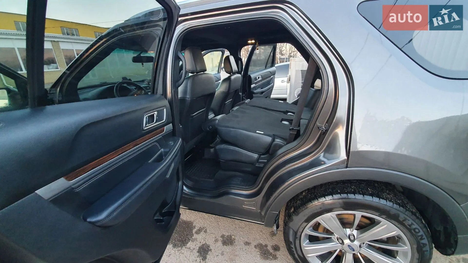 2018 Ford Explorer - мініатюра 12