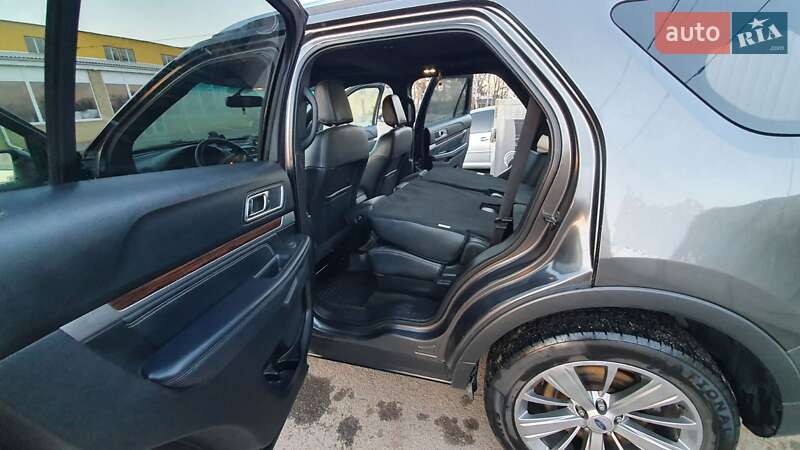 Позашляховик / Кросовер Ford Explorer 2018 в Києві фото 12 Позашляховик / Кросовер Ford Explorer 2018 в Києві