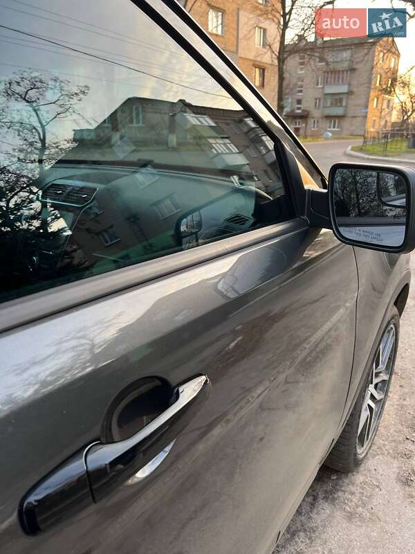 Позашляховик / Кросовер Ford Explorer 2015 в Харкові