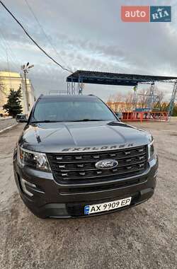 Позашляховик / Кросовер Ford Explorer 2015 в Харкові