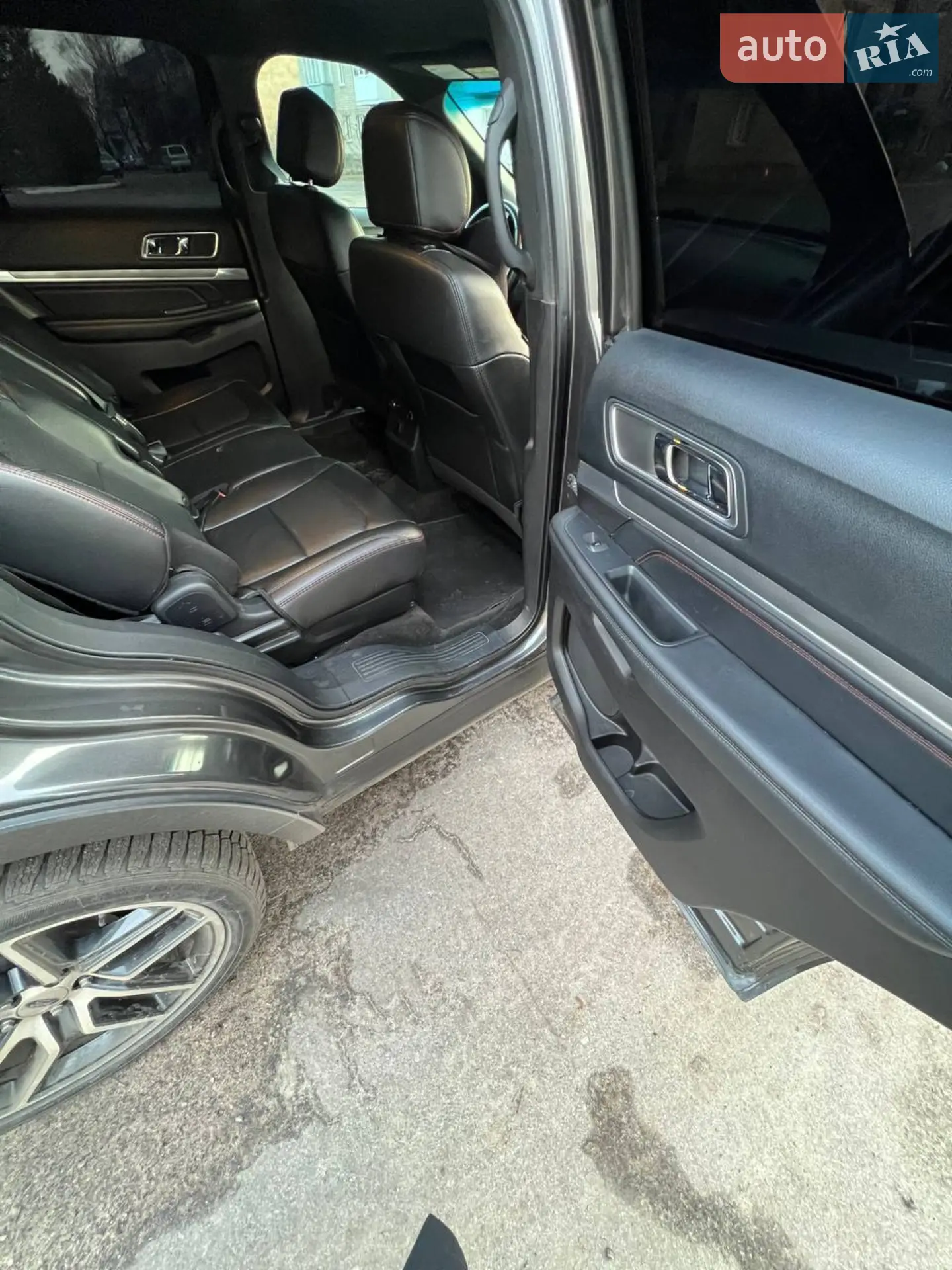 2015 Ford Explorer - мініатюра 22
