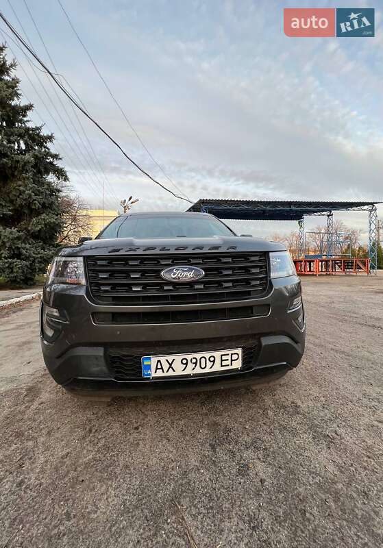 Позашляховик / Кросовер Ford Explorer 2015 в Харкові