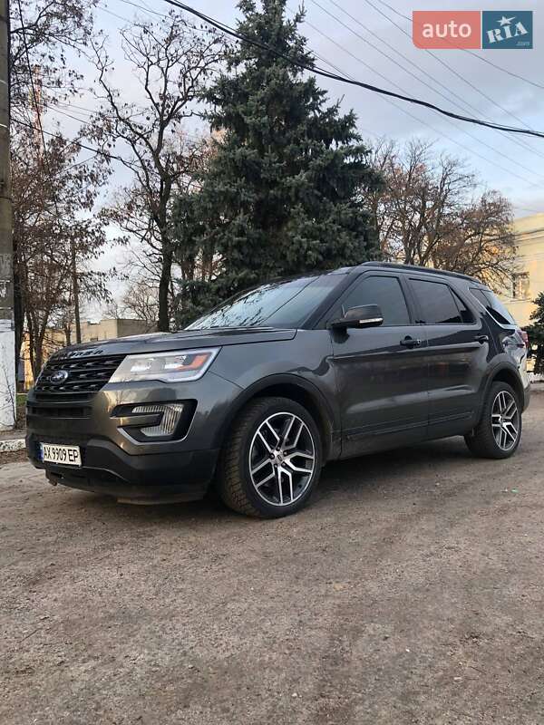 Позашляховик / Кросовер Ford Explorer 2015 в Харкові