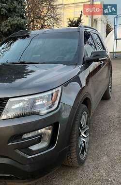 Позашляховик / Кросовер Ford Explorer 2015 в Харкові