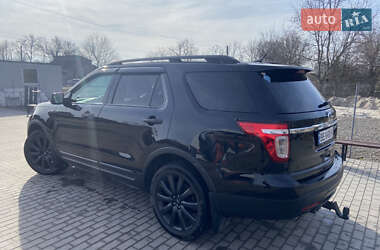 Внедорожник / Кроссовер Ford Explorer 2011 в 