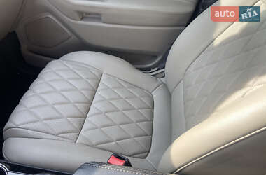 Внедорожник / Кроссовер Ford Explorer 2011 в 