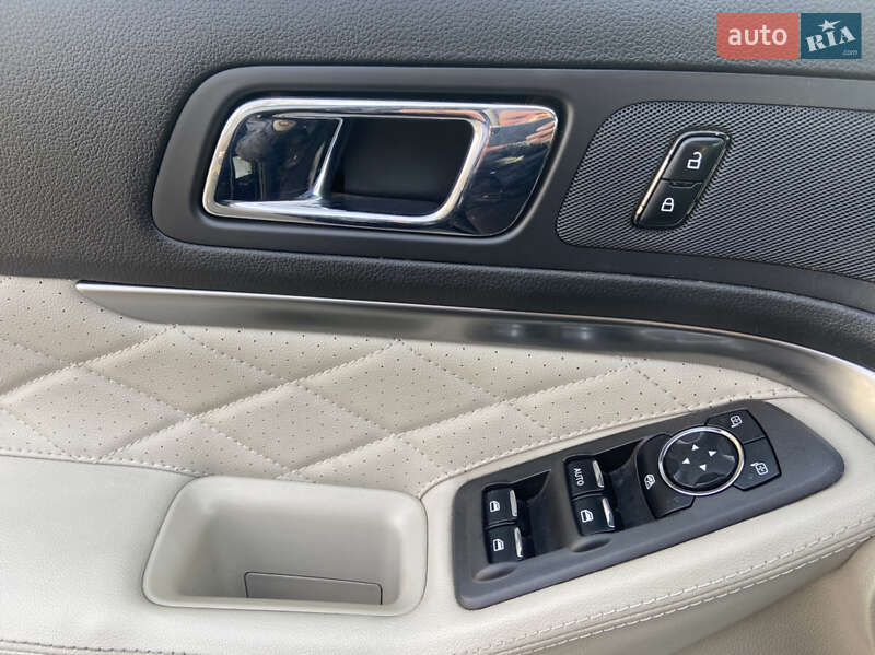 Позашляховик / Кросовер Ford Explorer 2011 в Миколаєві фото 19 Позашляховик / Кросовер Ford Explorer 2011 в Миколаєві