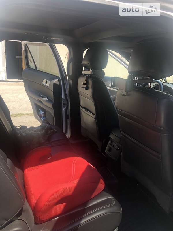 Внедорожник / Кроссовер Ford Explorer 2013 в Киеве
