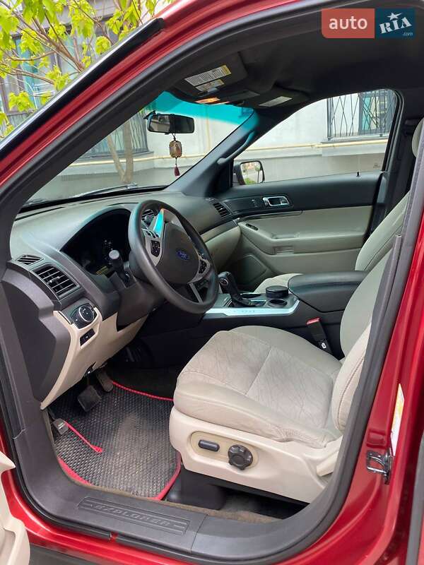 Внедорожник / Кроссовер Ford Explorer 2013 в Киеве