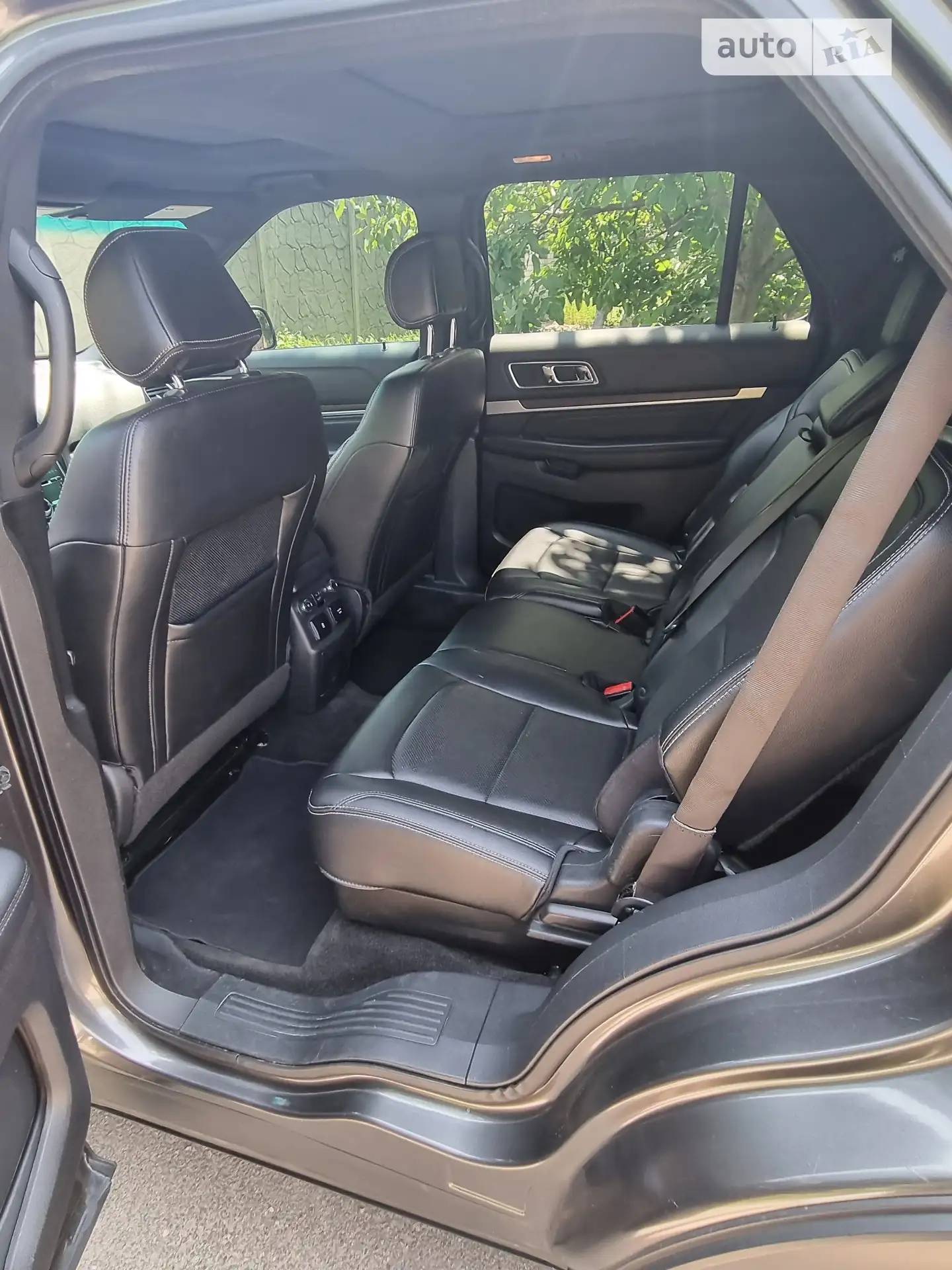 2015 Ford Explorer - мініатюра 3