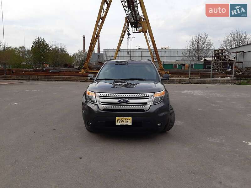 Внедорожник / Кроссовер Ford Explorer 2015 в Львове